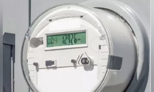 ക​ഴി​ഞ്ഞ വ​ർ​ഷം 4.5 ല​ക്ഷം വൈ​ദ്യു​തി മീ​റ്റ​റു​ക​ൾ   സ്മാ​ർ​ട്ടാ​ക്കി