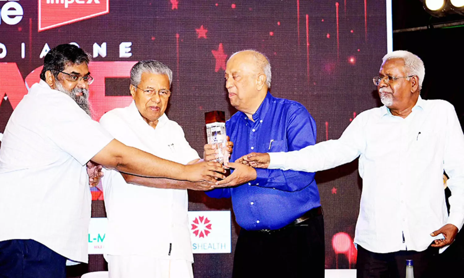 pinarayi Vijayan, MediaOne Face of Kerala Award