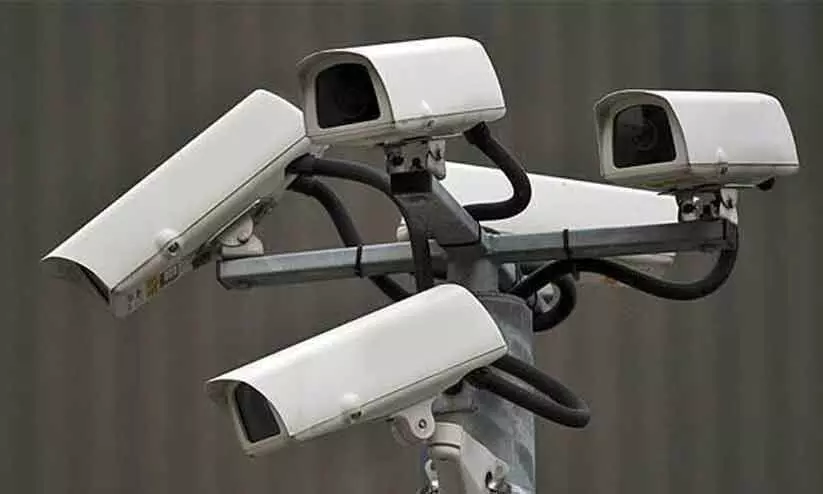 ‘നിർമിതബുദ്ധി’ നിരീക്ഷണ കാമറകൾ വഴി പിഴചുമത്തൽ ഉടൻ ‘നിർമിതബുദ്ധി’ നിരീക്ഷണ കാമറകൾ വഴി പിഴചുമത്തൽ ഉടൻ