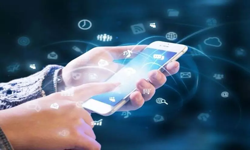 ജി.​സി.​സി റോ​മി​ങ് നി​ര​ക്ക് കു​റ​ക്കു​ന്ന​തി​നെ​ക്കു​റി​ച്ച് ആ​ലോ​ച​ന