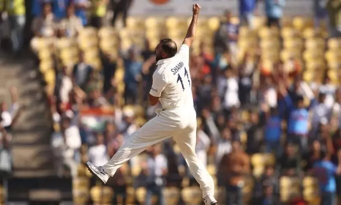 ആസ്ട്രേലിയക്ക് ബാറ്റിങ്; രണ്ടു വിക്കറ്റ് നഷ്ടത്തിൽ 57- ഷമിക്കും സിറാജിനും വിക്കറ്റ്