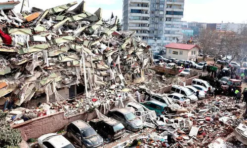 ഭൂകമ്പ ബാധിതർക്ക് ആശ്വാസമായി കുവൈത്ത്
