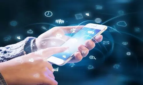 ജി.​സി.​സി റോ​മി​ങ് നി​ര​ക്ക് കു​റ​ക്കു​ന്ന​തി​നെ​ക്കു​റി​ച്ച് ആ​ലോ​ച​ന