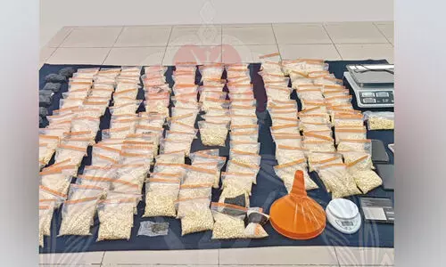 മ​യ​ക്കു​മ​രു​ന്നു​മാ​യി ഏ​ഴു​പേ​ർ പി​ടി​യി​ൽ