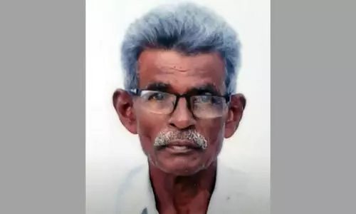 വീട്ടുമുറ്റത്തൊരുക്കിയ ചിതയിൽ ചാടി ഗൃഹനാഥൻ ജീവനൊടുക്കി