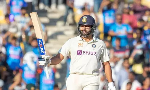 രോഹിത്തിന് അർധ സെഞ്ച്വറി (56*); ഒന്നാംദിനം ഇന്ത്യക്ക് സ്വന്തം