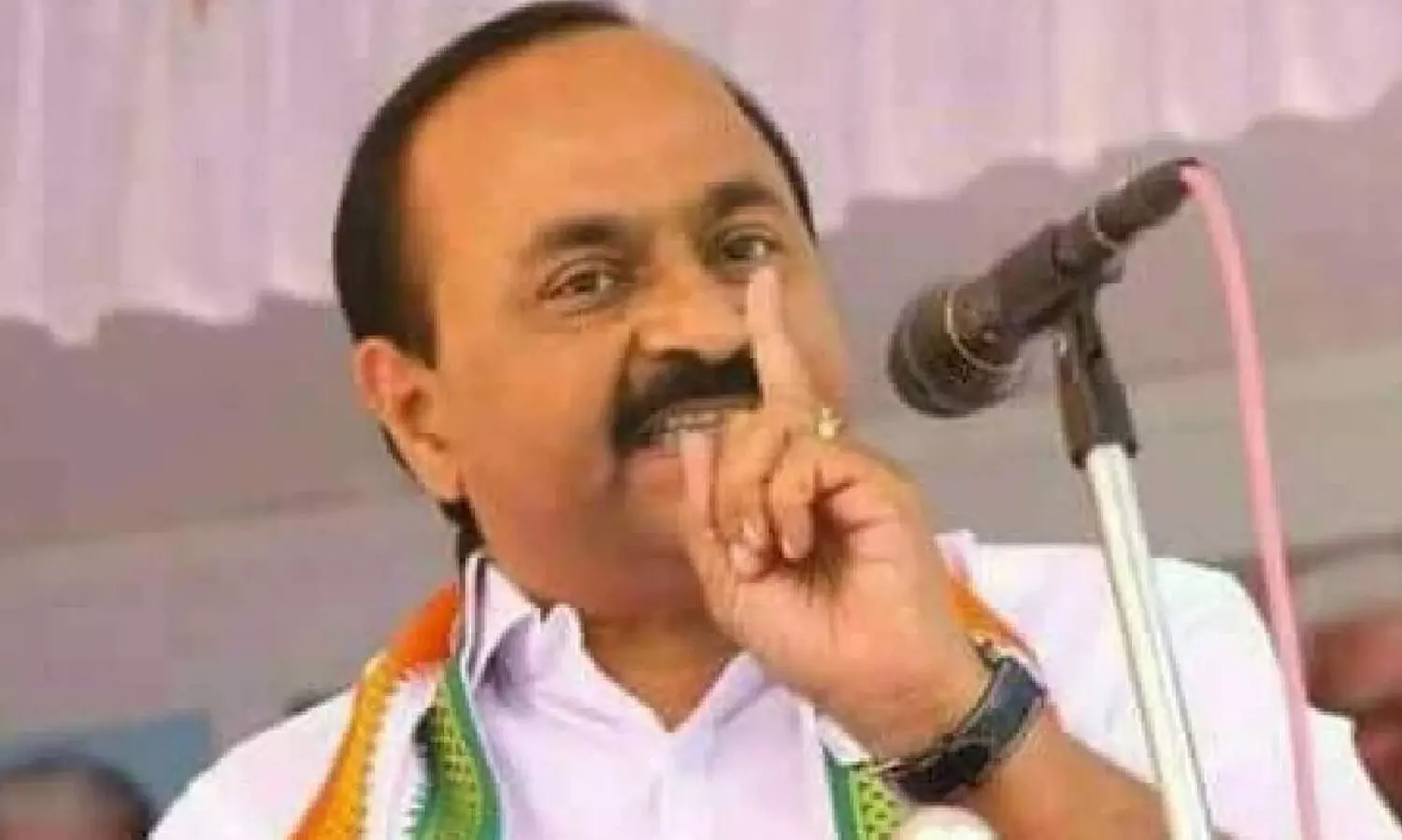 ബജറ്റിനെതിരെ യു.ഡി.എഫ് പറഞ്ഞ കാര്യങ്ങൾ ശരിയാണെന്ന് ദിനംപ്രതി തെളിയുകയാണെന്ന് വി.ഡി സതീശൻ