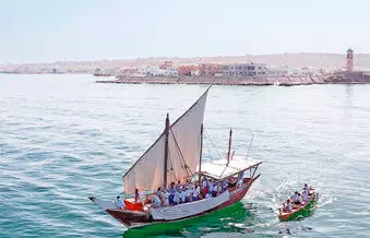 മാരിടൈം ഹെറിറ്റേജ് ഫെസ്റ്റിവൽ; ആവേശത്തിരയിളക്കി സൂറിൽ മത്സ്യബന്ധന മത്സരം മാരിടൈം ഹെറിറ്റേജ് ഫെസ്റ്റിവൽ; ആവേശത്തിരയിളക്കി സൂറിൽ മത്സ്യബന്ധന മത്സരം