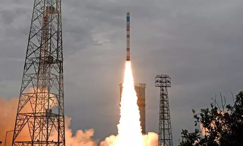 എസ്.എസ്.എൽ.വി ഡി 2 വിക്ഷേപണം വിജയകരം; 750 വിദ്യാർഥിനികളുടെ സ്വപ്നം സാക്ഷാത്കരിച്ചു, മൂന്ന് ഉപഗ്രഹങ്ങൾ ഭ്രമണപഥത്തിൽ