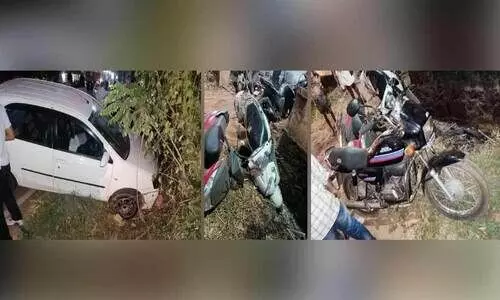 കാർ നിയന്ത്രണംവിട്ടു; ബൈക്കുകളും സ്കൂട്ടറുകളും തകർന്നു