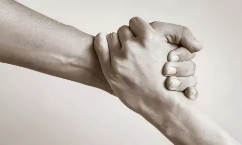 ശൈ​ഖ ഫാ​ത്തി​മ അഞ്ചു കോടി ദി​ർ​ഹം സ​ഹാ​യം ന​ൽ​കും