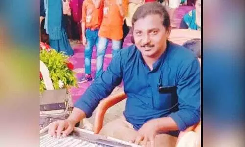 പ​രി​മി​തി​ക​ൾ തോ​ൽ​ക്കും നാ​ട​കാ​വേ​ശ​ത്തി​ന് മു​ന്നി​ൽ