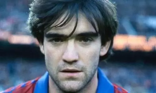 മറഡോണക്കൊപ്പം പന്തുതട്ടിയ ബാഴ്സയുടെ സ്വന്തം ‘പിക്കോൺ’ വിടവാങ്ങി മറഡോണക്കൊപ്പം പന്തുതട്ടിയ ബാഴ്സയുടെ സ്വന്തം ‘പിക്കോൺ’ വിടവാങ്ങി