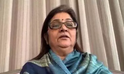 സ​ഭാ​ദൃ​ശ്യ​ങ്ങ​ൾ ഫോണി​ൽ പ​ക​ർ​ത്തി​യ കോ​ൺ​ഗ്ര​സ് എം.​പി​ക്ക് സ​സ്​​പെ​ൻ​ഷ​ൻ