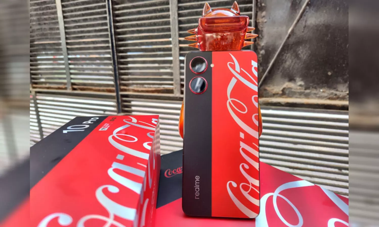 ‘കൊക്കകോള ഫോണു’മായി റിയൽമി ഇന്ത്യയിൽ; വിലയും വിശേഷങ്ങളുമറിയാം