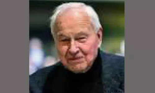 കി​ഴ​ക്ക​ൻ ജ​ർ​മ​നി​യി​ലെ അ​വ​സാ​ന ക​മ്യൂ​ണി​സ്റ്റ് ഭ​ര​ണാ​ധി​കാ​രി അ​ന്ത​രി​ച്ചു