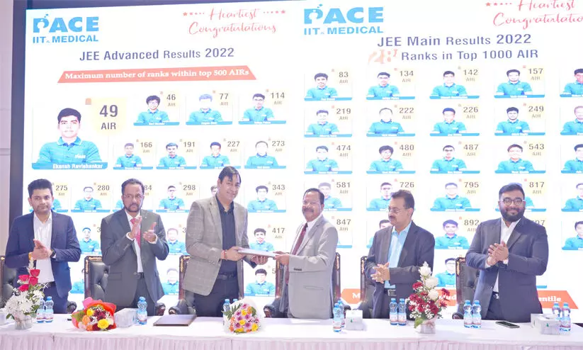 പാ​ര​മ്പ​ര്യ​വും മ​ഹി​മ​യും കൈ​കോ​ർ​ത്തു; പോ​ഡാ​ർ പേ​ൾ സ്കൂ​ളി​ൽ ഇ​നി ‘പേ​സി’​ന്റെ ശി​ക്ഷ​ണം