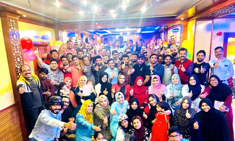 ‘ടീം ​ലു​സൈ​ൽ’ സൗ​ഹൃ​ദ​സം​ഗ​മം