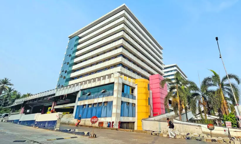 കെ.എസ്.ആർ.ടി.സി: കെട്ടിടം ബലപ്പെടുത്താൻ 30 കോടി വേണം ‘മുക്കാലണ’യില്ലാതെ കെ.ടി.ഡി.എഫ്.സി