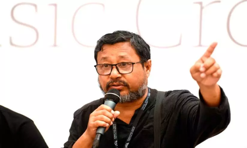 മ​ണി​പ്പൂ​രി​ന് വെ​ല്ലു​വി​ളി വ​ന​ന​ശീ​ക​ര​ണ​വും ല​ഹ​രി ഉ​പ​ഭോ​ഗ​വും -സം​വി​ധാ​യ​ക​ന്‍ ഹെ​യ്‌​സ്നം ടോം​ബ സി​ങ്