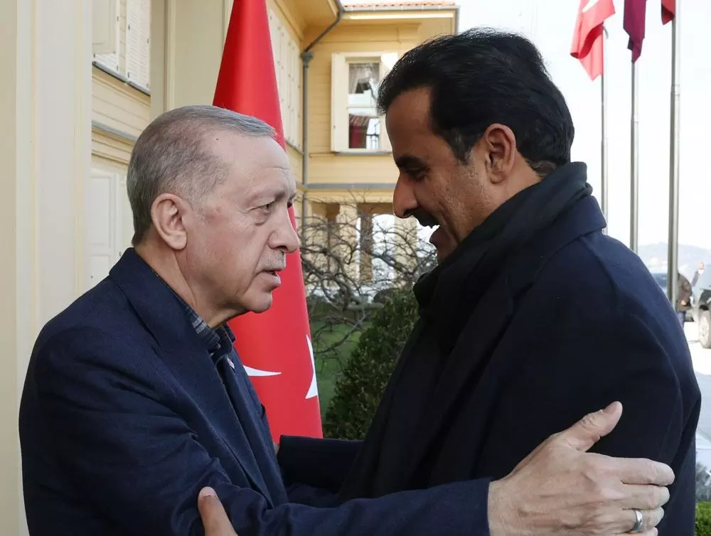 ഖത്തർ അമീർ തുർക്കിയയിൽ, ഉർദുഗാനുമായി കൂടിക്കാഴ്ച നടത്തി