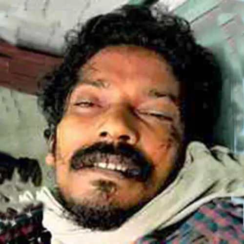 അ​ജ്ഞാ​ത​ൻ മ​രി​ച്ച നി​ല​യി​ൽ