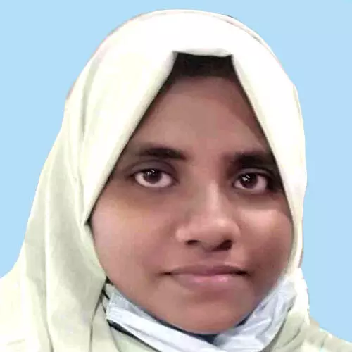 കാ​റി​ന്റെ ഡോ​റി​ൽ ത​ട്ടി വീ​ണ സ്കൂ​ട്ട​ർ യാ​ത്ര​ക്കാ​രി മ​രി​ച്ചു