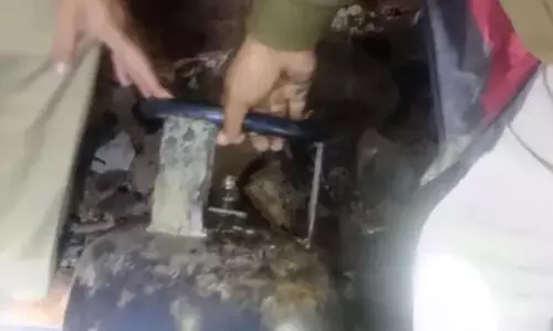 gas cylinder exploded and caught fire; Two deaths, including a newborn