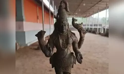 രണ്ടു വർഷം അന്വേഷിച്ച് കണ്ടെത്താൻ കഴിയാത്ത വിഗ്രഹം പന്തിന് പിറകെ പാഞ്ഞ കുട്ടികൾക്ക് ലഭിച്ചു