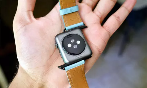 ‘ആപ്പിൾ വാച്ചിൽ ക്യാമറ’; കമ്പനി സ്വന്തമാക്കിയ പുതിയ പേറ്റന്റ് നൽകുന്ന സുചനയിങ്ങനെ...