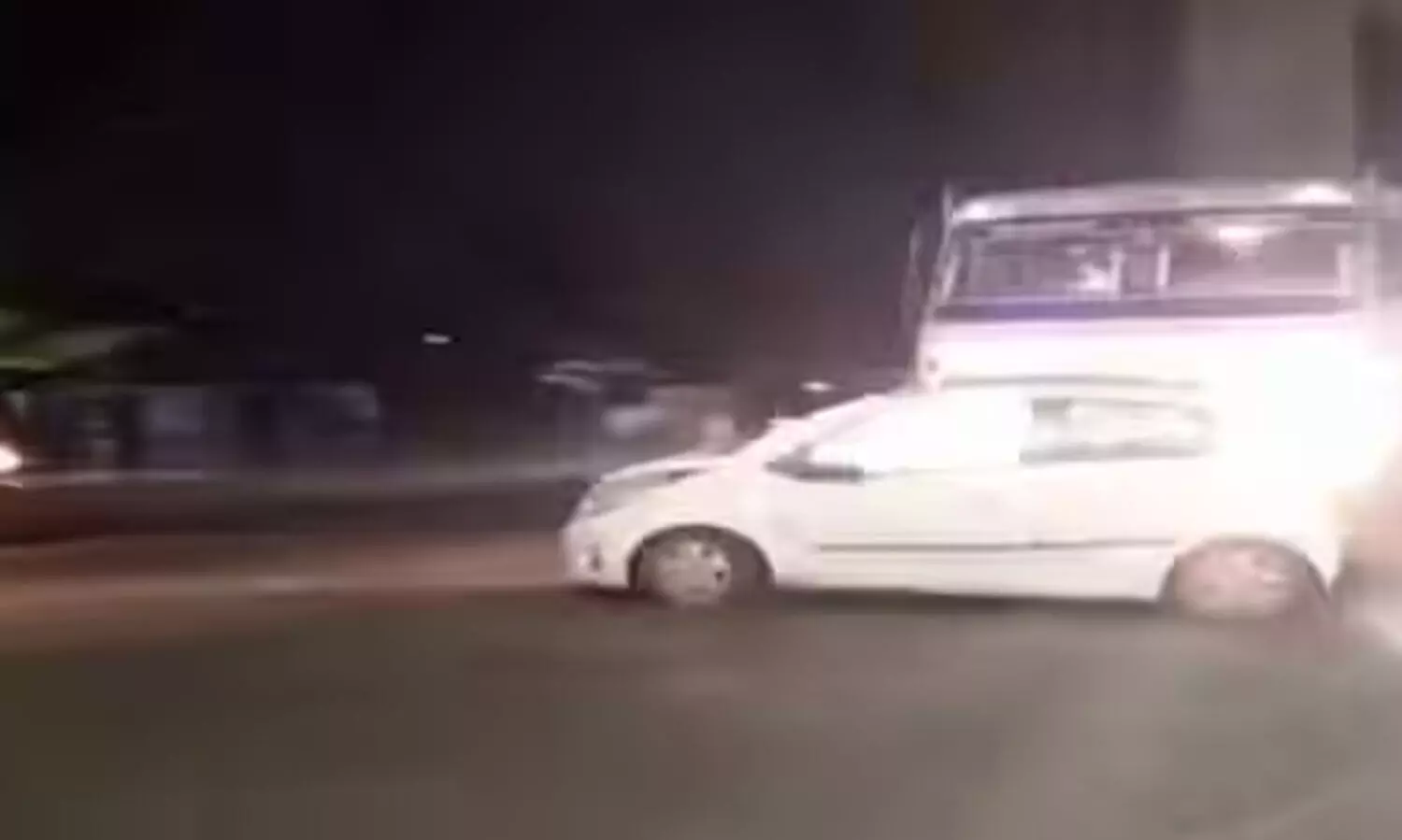 In UPs Meerut, truck drags car for 3 km; driver arrested