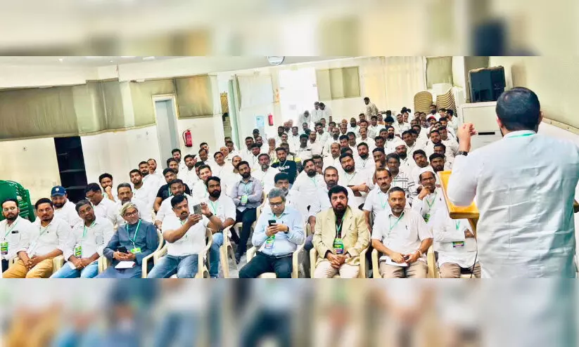 കെ.​എം.​സി.​സി ഖ​ത്ത​ർ കാ​സ​ർ​കോ​ട് ജി​ല്ല ‘ദ​ർ​പ്പ​ണം-2023’​ഏ​ക​ദി​ന നേ​തൃ​ക്യാ​മ്പ്