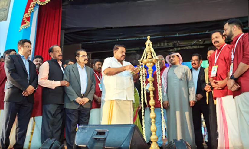 ആവേശത്തിരയിളക്കി ആലപ്പി ഫെസ്റ്റ് ആവേശത്തിരയിളക്കി ആലപ്പി ഫെസ്റ്റ്