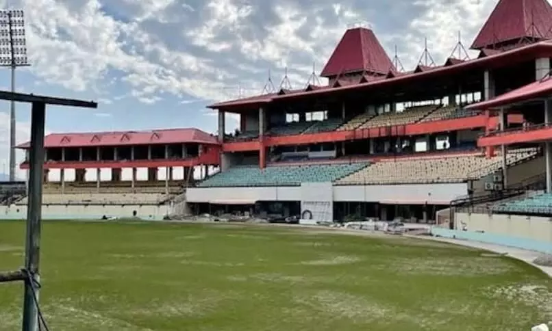 ‘പിച്ച് കൊള്ളില്ല’; ഇന്ത്യ- ഓസീസ് മൂന്നാ ടെസ്റ്റ് ധരംശാലയിൽനിന്ന് മാറ്റി ‘പിച്ച് കൊള്ളില്ല’; ഇന്ത്യ- ഓസീസ് മൂന്നാ ടെസ്റ്റ് ധരംശാലയിൽനിന്ന് മാറ്റി