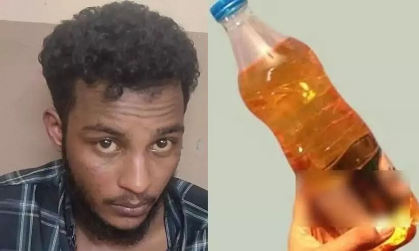 പ്രണയം നിരസിച്ച പെൺകുട്ടിയെ കൊലപ്പെടുത്താൻ പെട്രോളുമായെത്തി; യുവാവിനെ നാട്ടുകാർ പിടികൂടി പോലീസിന് കൈമാറി പ്രണയം നിരസിച്ച പെൺകുട്ടിയെ കൊലപ്പെടുത്താൻ പെട്രോളുമായെത്തി; യുവാവിനെ നാട്ടുകാർ പിടികൂടി പോലീസിന് കൈമാറി