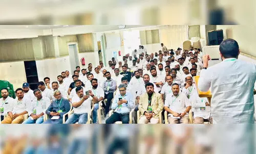 കെ.​എം.​സി.​സി ഖ​ത്ത​ർ കാ​സ​ർ​കോ​ട് ജി​ല്ല ‘ദ​ർ​പ്പ​ണം-2023’​ഏ​ക​ദി​ന നേ​തൃ​ക്യാ​മ്പ്