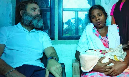 തീരാനോവ് വിവരിച്ച് വിശ്വനാഥന്‍റെ കുടുംബം; നീതി കിട്ടുംവരെ ഒപ്പമെന്ന് രാഹുൽ