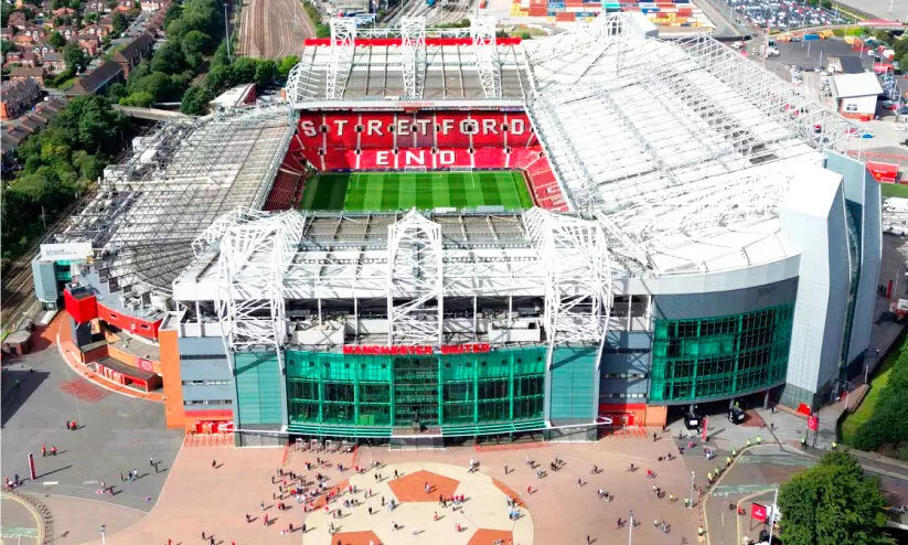 മാ​ഞ്ചസ്റ്റർ യു​നൈ​റ്റ​ഡ് ഏ​റ്റെ​ടു​ക്കൽ; ഖ​ത്ത​ർ ശ്ര​മ​ത്തിന് യു​വേ​ഫ അം​ഗീ​കാ​ര​മെ​ന്ന് റി​പ്പോ​ർ​ട്ട്