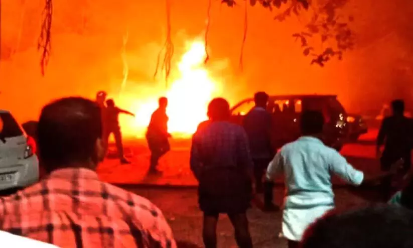 fire broke out at parking lot