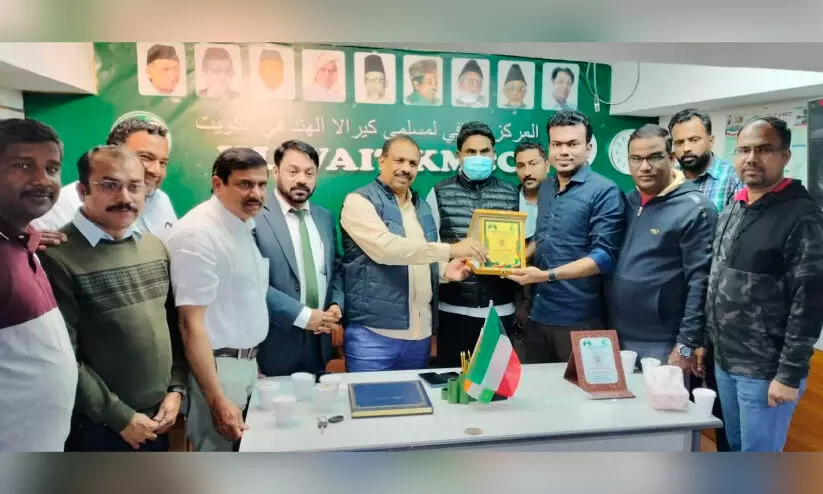 സ്വീകരണം നൽകി സ്വീകരണം നൽകി