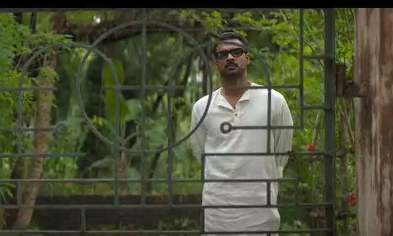 ഏകാന്തതയുടെ അപാരതീരം, മലയാളികളെ വിസ്മയിപ്പിച്ച ആ ഗാനം വീണ്ടും...