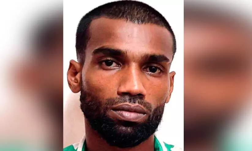 കഞ്ചാവും ആയുധവുമായി കാറിൽ കറങ്ങിയ പ്രതി അറസ്​റ്റിൽ