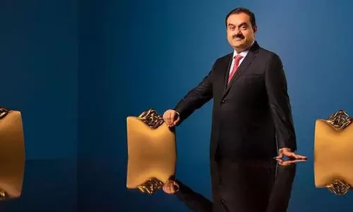 അദാനി തുറമുഖത്തിന് ഐ.ഒ.സി കരാർ: ചോദ്യംചെയ്ത് കോൺ​ഗ്രസ്