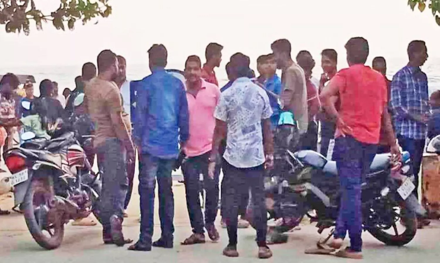 മുഴപ്പിലങ്ങാട് ബീച്ചിൽ സന്ദർശകർക്ക് തെരുവുനായ് ആക്രമണം