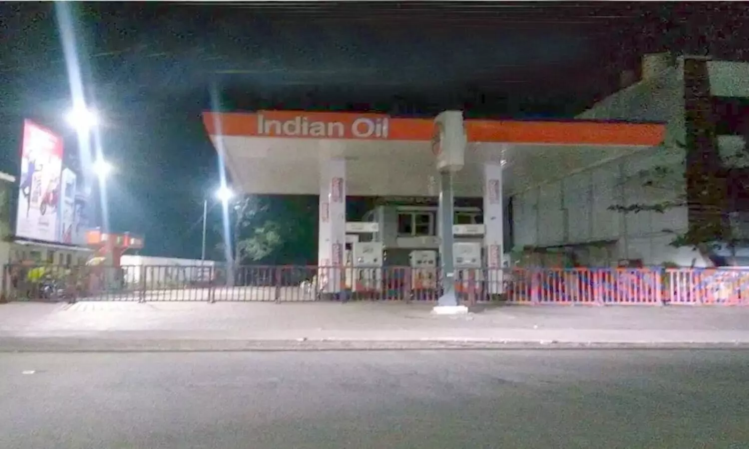 Judge’s car filled litres fuel Petrol bunk sealed