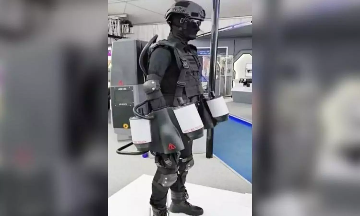 ‘ജെറ്റ്പാക്ക് സ്യൂട്ടി’ൽ പറക്കാൻ ഇന്ത്യൻ ആർമി; വികസിപ്പിച്ചത് ഒരു സ്റ്റാർട്ടപ്പ്