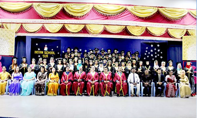 സൂർ ഇന്ത്യൻ സ്കൂൾ ഗ്രാജ്വേഷൻ സെറിമണിയും യാത്രയയപ്പും സൂർ ഇന്ത്യൻ സ്കൂൾ ഗ്രാജ്വേഷൻ സെറിമണിയും യാത്രയയപ്പും