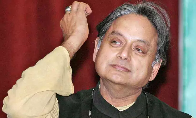 ‘ബി.ബി.സി റെയ്ഡ് പരിതാപകരമായ സെല്ഫ് ഗോൾ, തരംതാണ പ്രതികാരമായേ ലോകം ഇതിനെ കാണൂ’; പരിഹസിച്ച് ശശി തരൂർ ‘ബി.ബി.സി റെയ്ഡ് പരിതാപകരമായ സെല്ഫ് ഗോൾ, തരംതാണ പ്രതികാരമായേ ലോകം ഇതിനെ കാണൂ’; പരിഹസിച്ച് ശശി തരൂർ