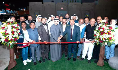 ദു​ബൈ ദു​ബൈ ക​റ​ക് മ​ക്കാ​നി