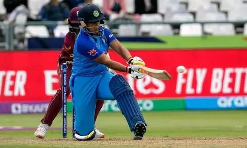 വ​നി​ത ട്വ​ന്റി20 ലോ​ക​ക​പ്പ്: വി​ൻ​ഡീ​സി​നെ​യും തോ​ൽ​പി​ച്ച് ഇ​ന്ത്യ മു​ന്നോ​ട്ട്